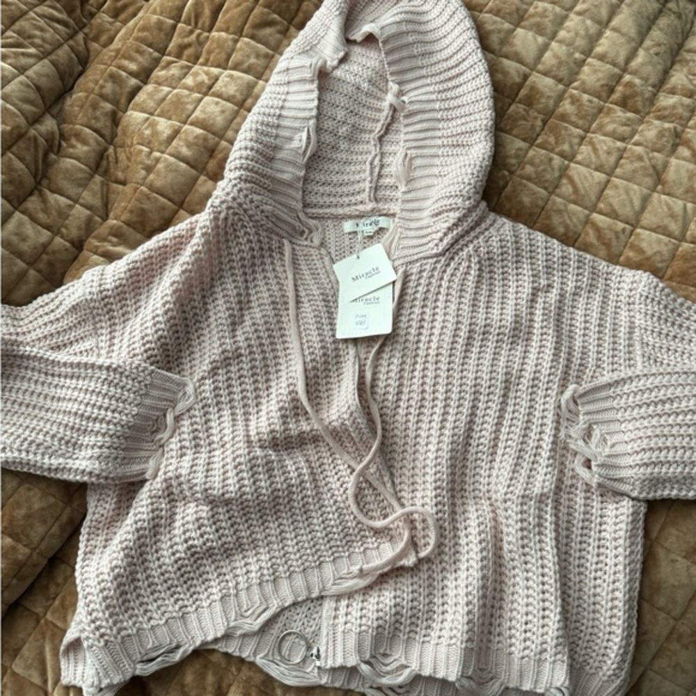 MIRACLE FASHION “distressed” zipper cardigan in “blush” pretty & practical 💕
